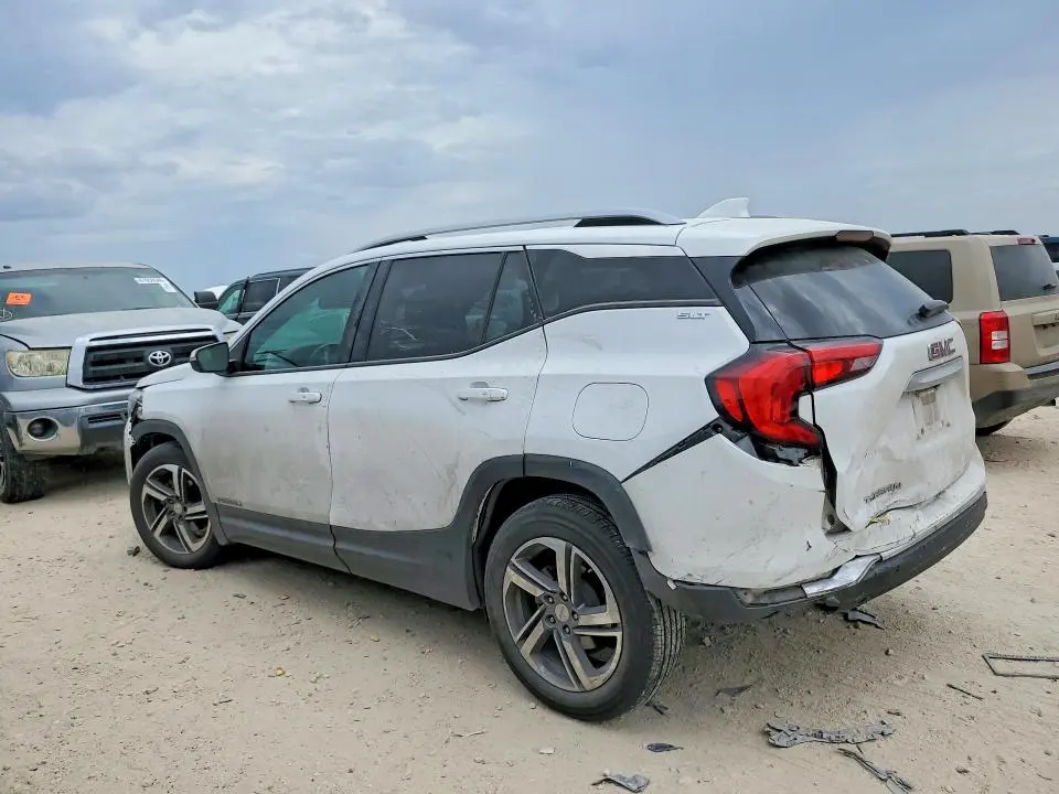 2021 GMC TERRAIN SLT  