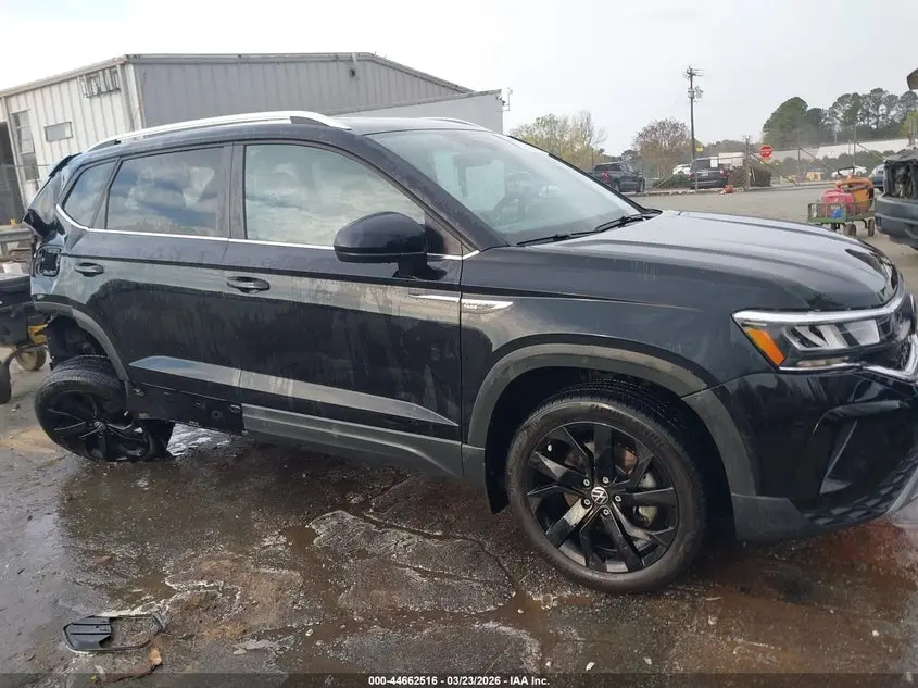 2024 VOLKSWAGEN TAOS 1.5T SE