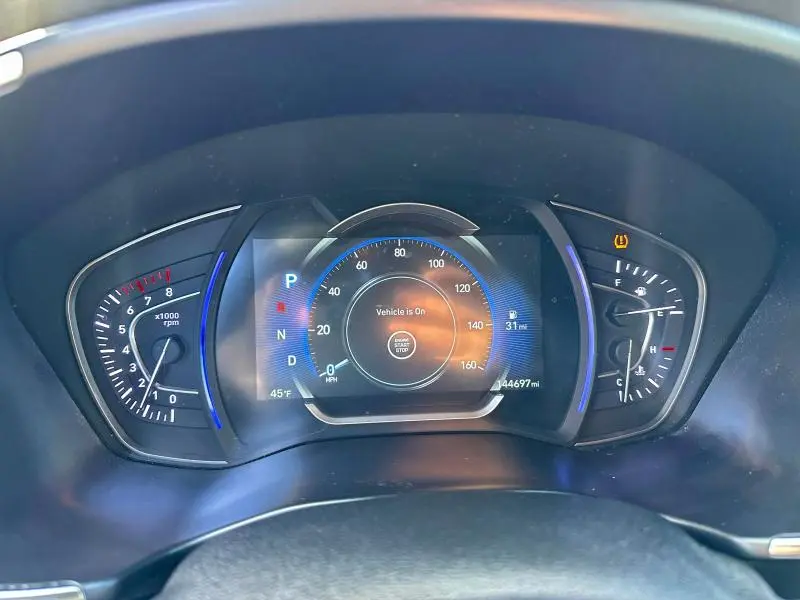 2019 HYUNDAI SANTA FE SEL  