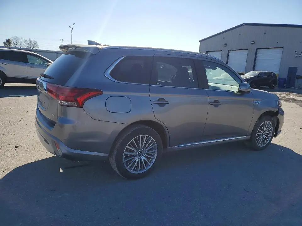 2022 MITSUBISHI OUTLANDER SEL  