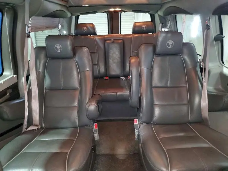 2017 CHEVROLET EXPRESS G2500   
