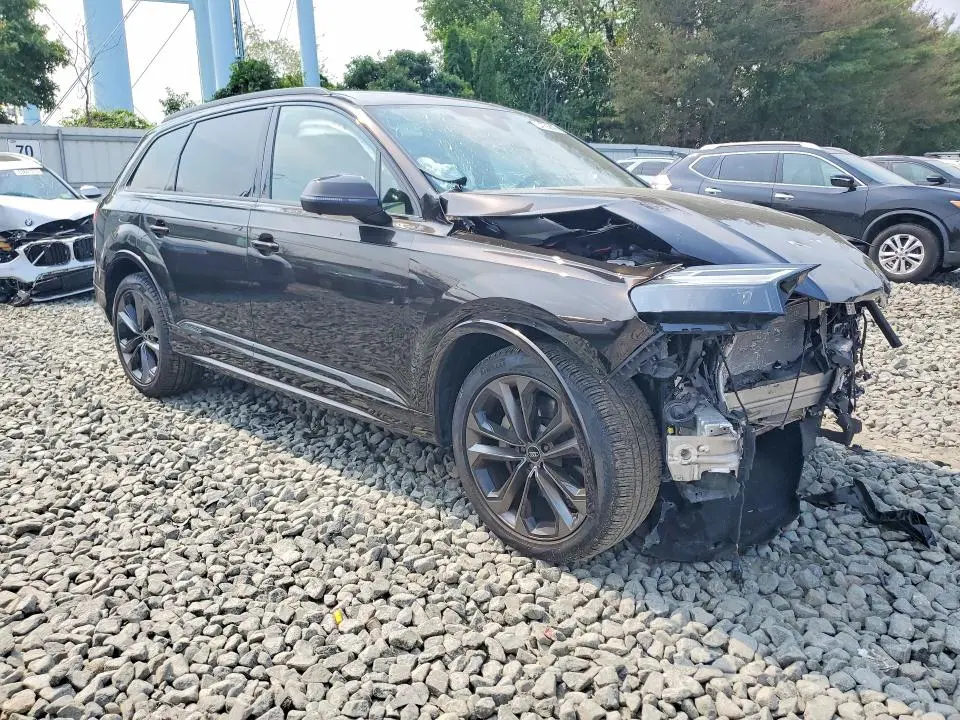 2025 AUDI Q7 PREMIUM PLUS  