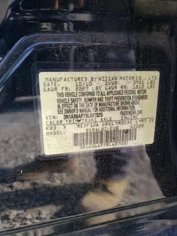 2011 NISSAN SENTRA 2.0  