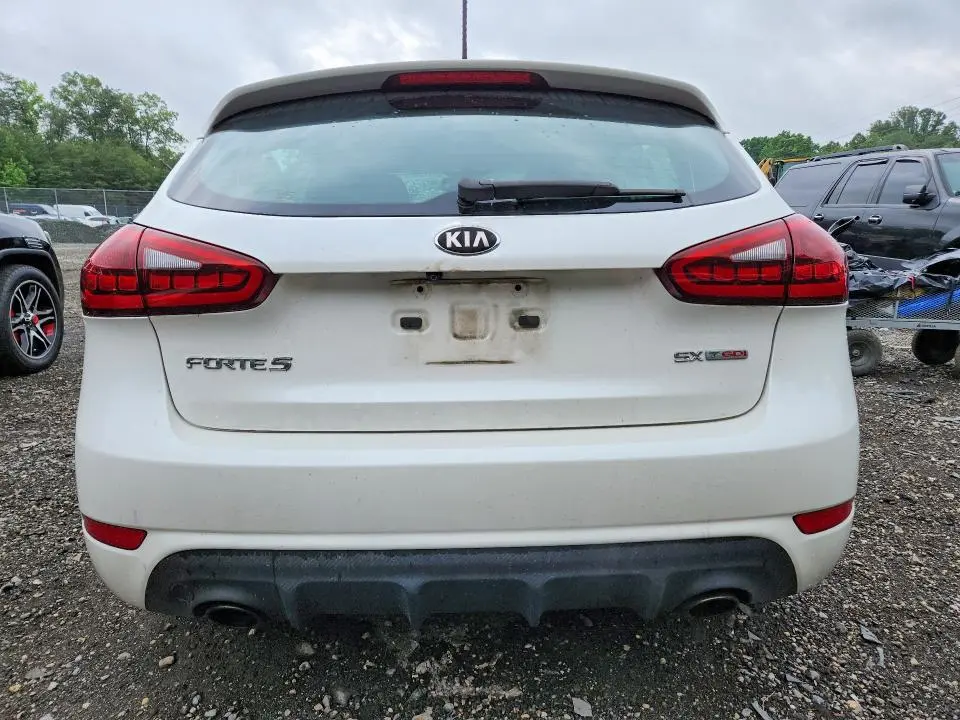 2016 KIA FORTE SX  
