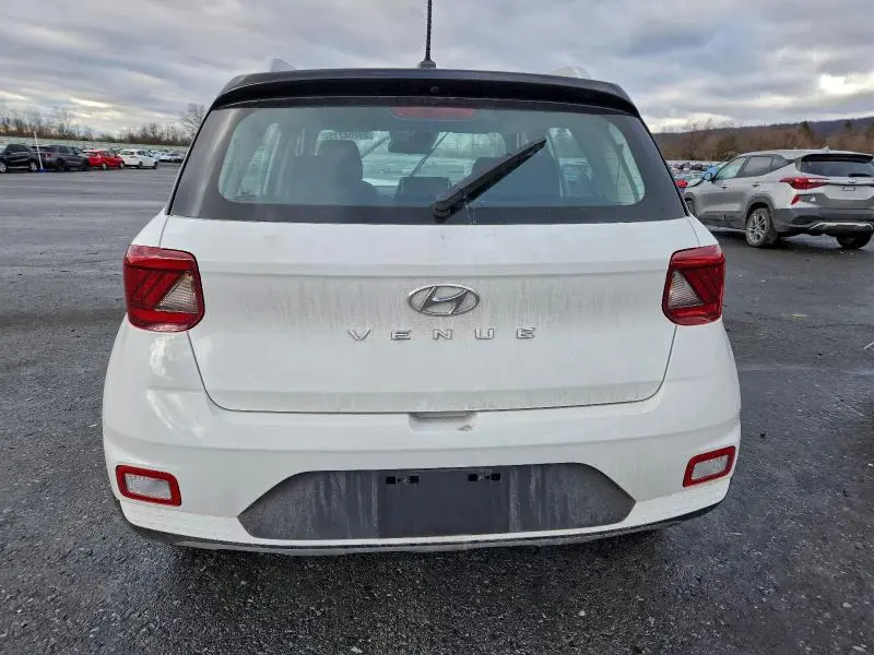 2025 HYUNDAI VENUE SEL  