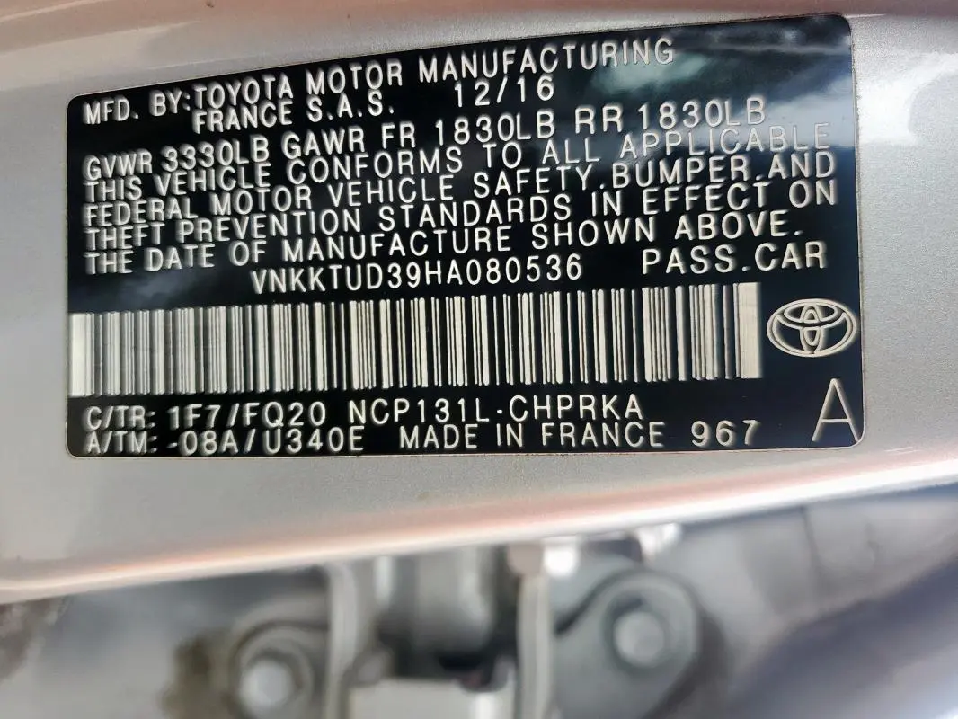 2017 TOYOTA YARIS L  
