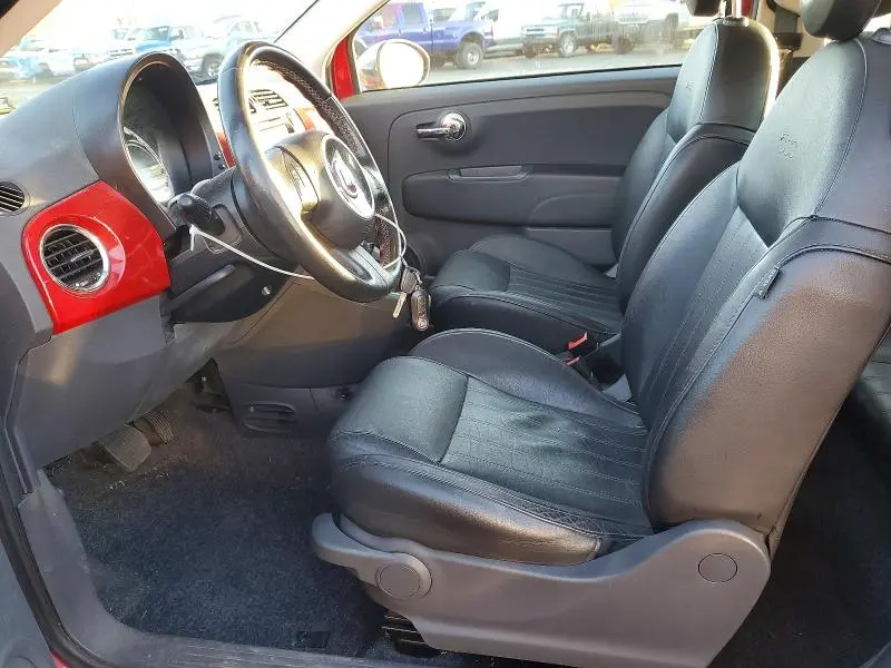 2012 FIAT 500 LOUNGE  