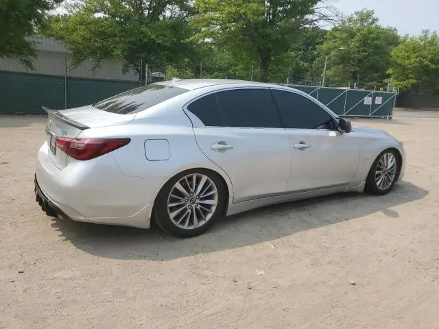 2018 INFINITI Q50 LUXE  