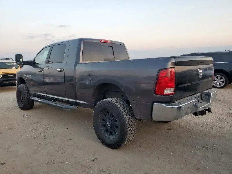2017 RAM 2500 SLT  