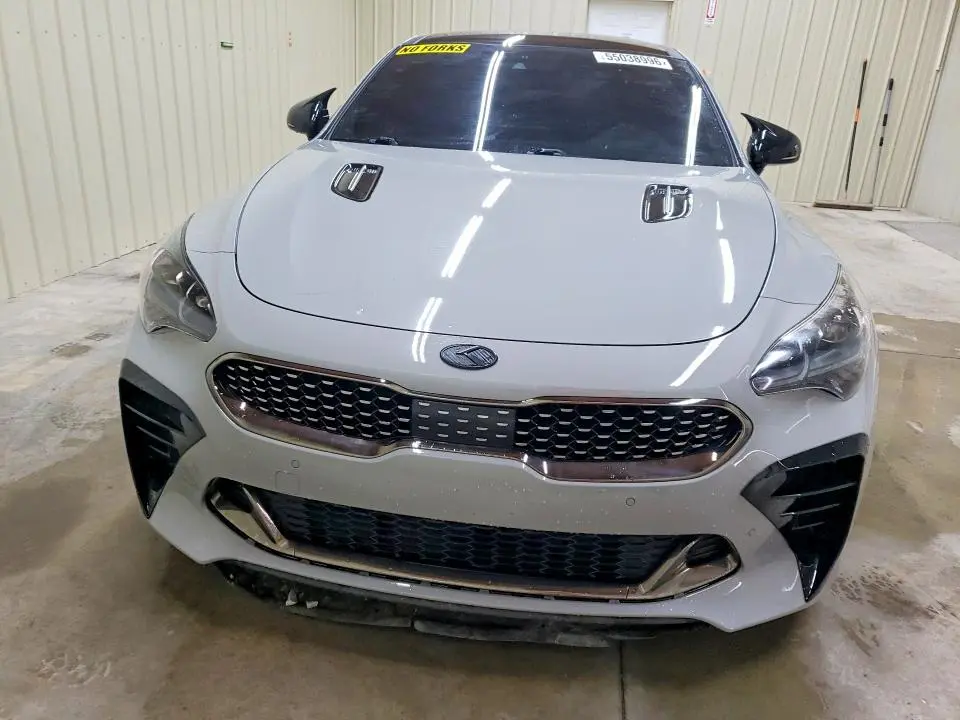 2018 KIA STINGER GT2  