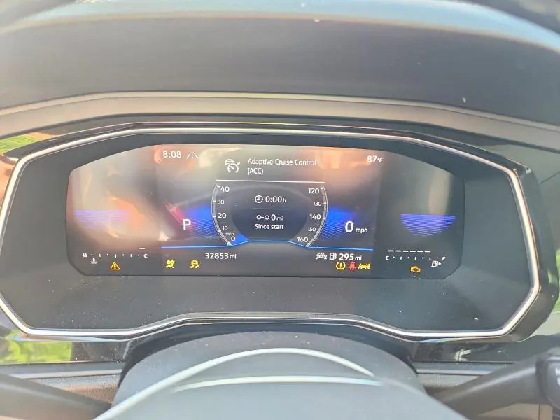 2023 VOLKSWAGEN JETTA SE  