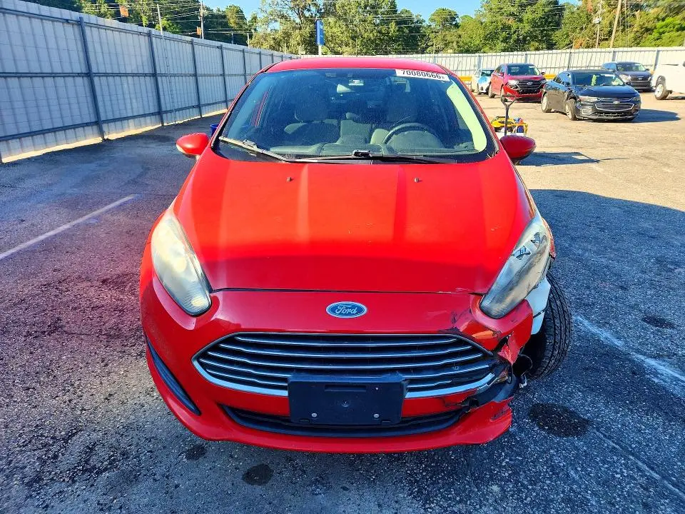 2015 FORD FIESTA SE  