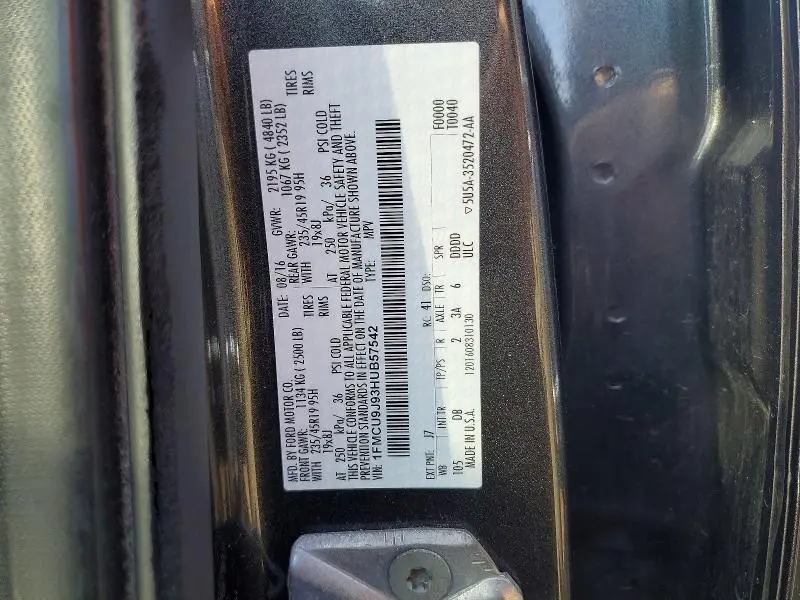 2017 FORD ESCAPE TITANIUM  