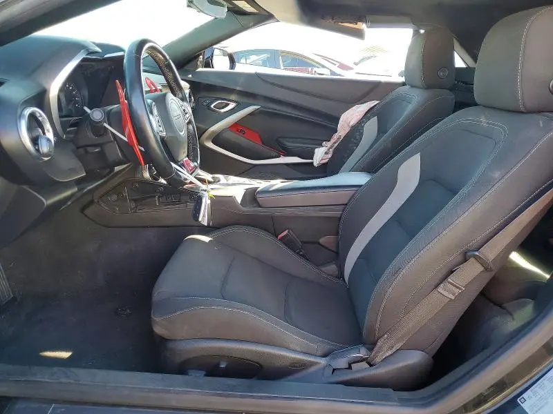 2017 CHEVROLET CAMARO LT  