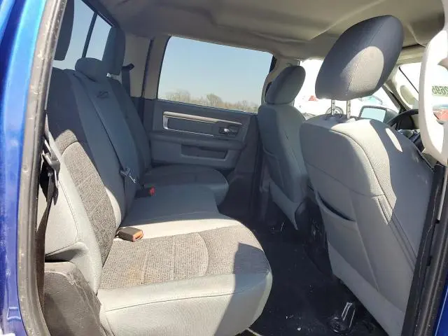2015 RAM 1500 SLT