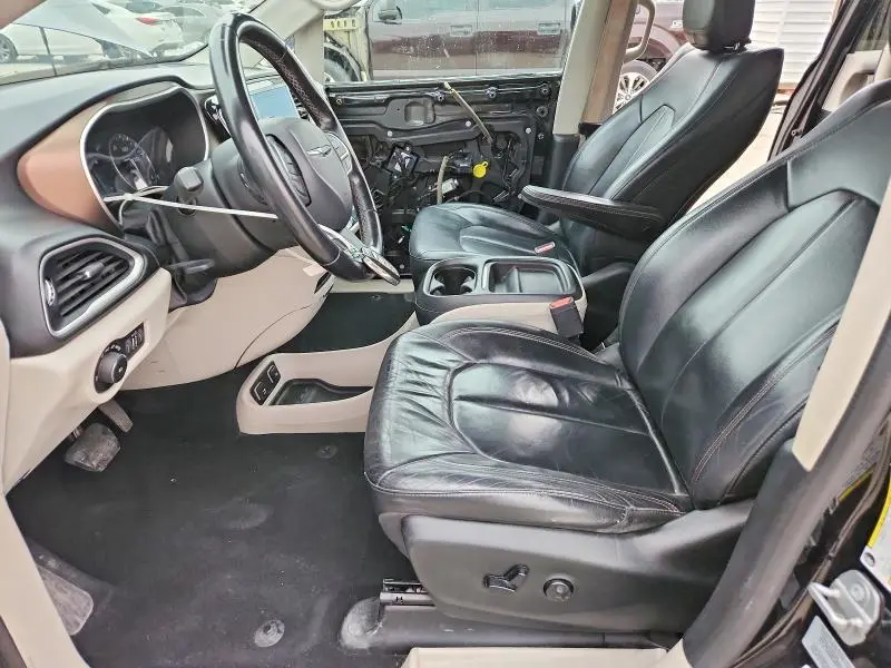 2017 CHRYSLER PACIFICA TOURING L  