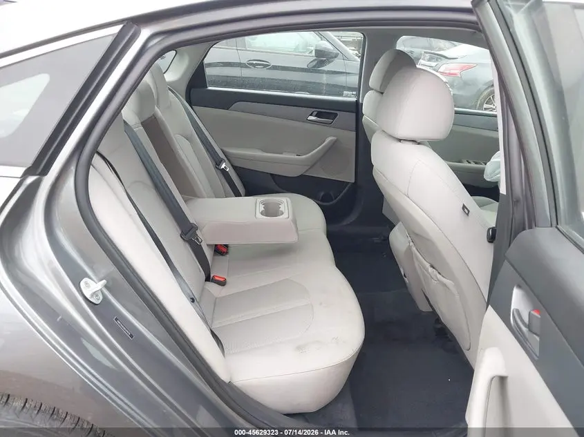 2019 HYUNDAI SONATA SE