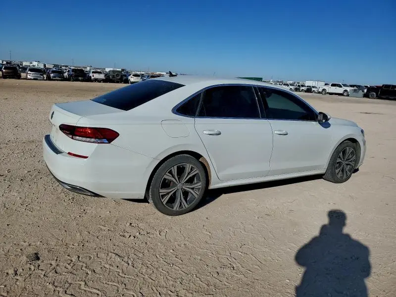 2021 VOLKSWAGEN PASSAT SE  