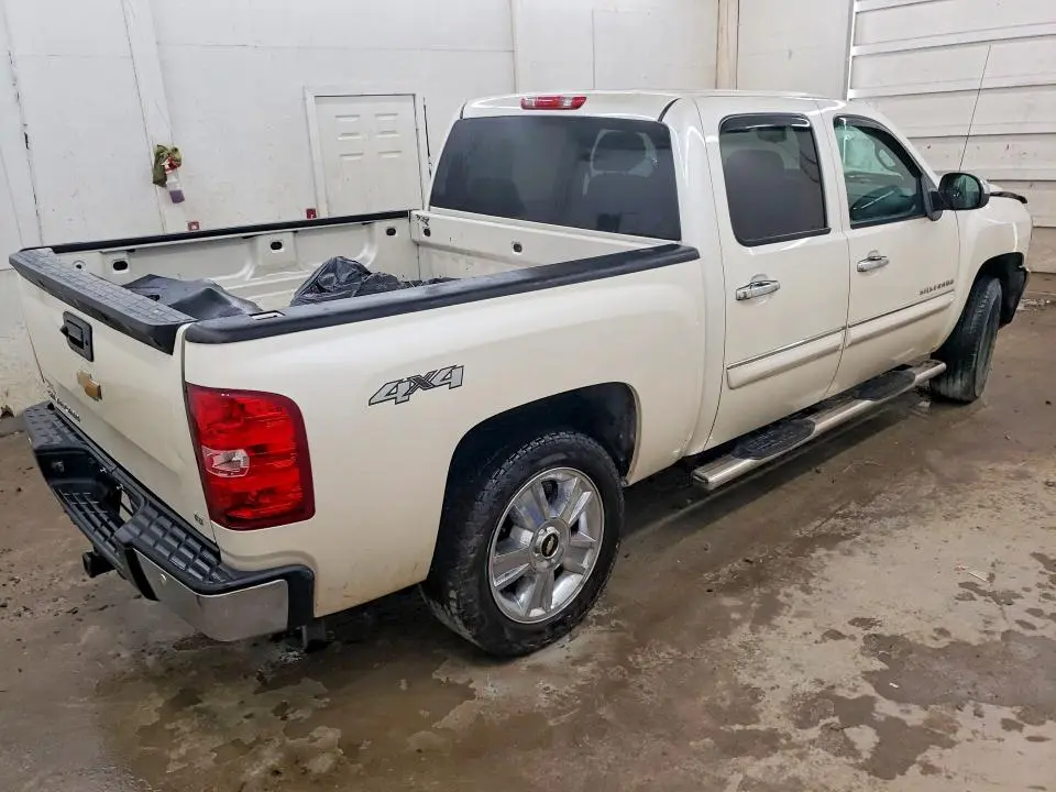 2013 CHEVROLET SILVERADO K1500 LT  