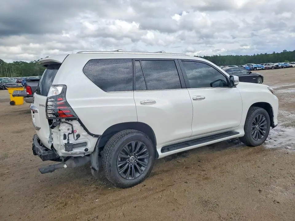 2023 LEXUS GX 460  