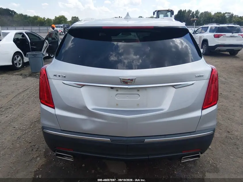 2019 CADILLAC XT5 STANDARD