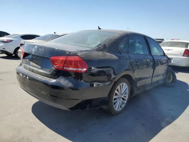 2012 VOLKSWAGEN PASSAT S  