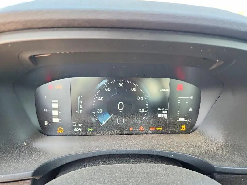 2018 VOLVO S90 T5 MOMENTUM  