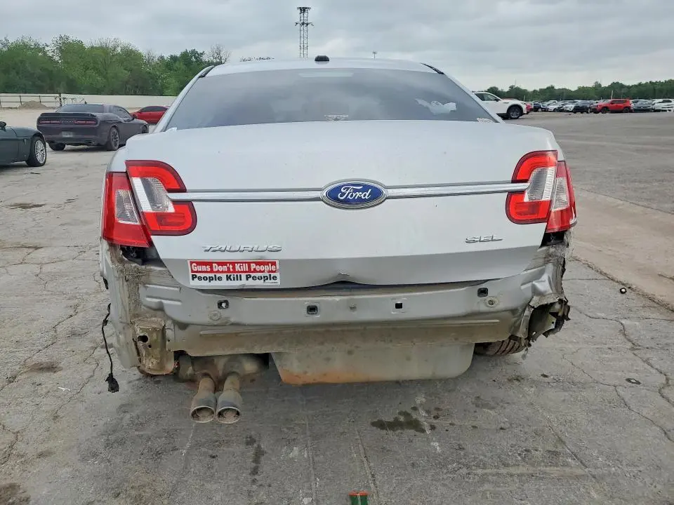 2011 FORD TAURUS SEL  