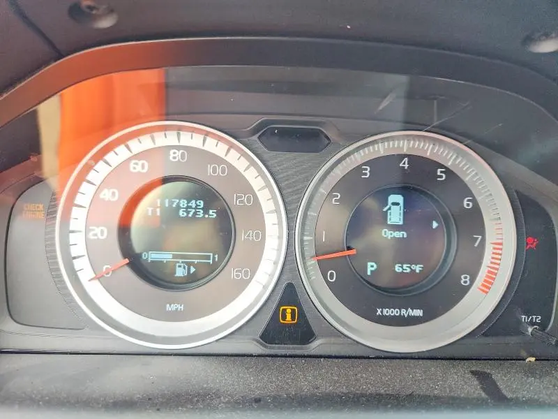 2013 VOLVO XC60 3.2  