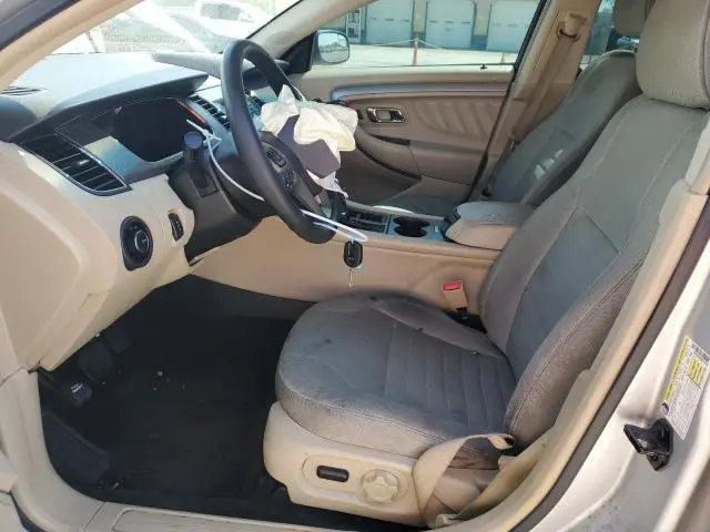 2017 FORD TAURUS SE  