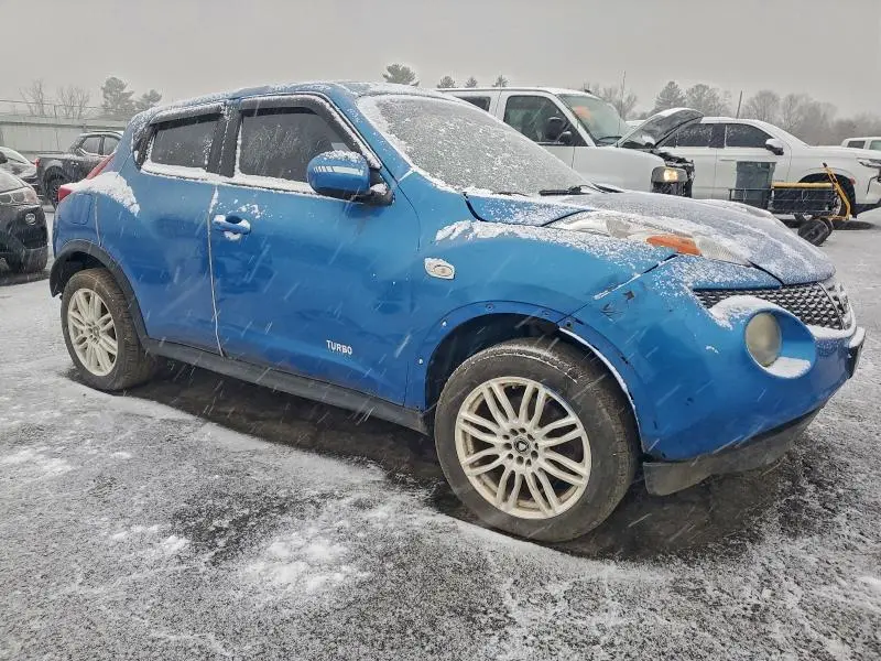 2011 NISSAN JUKE S  
