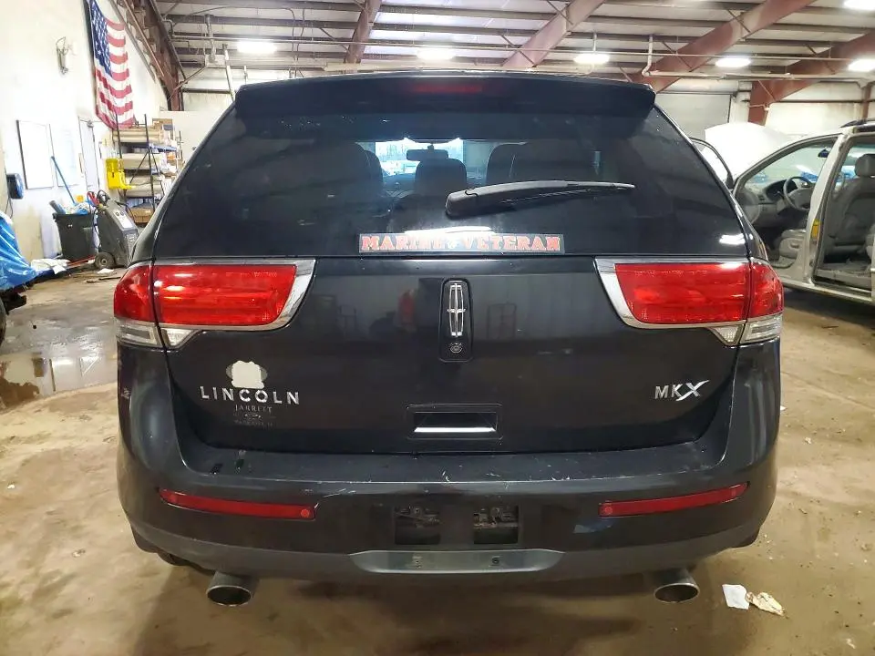 2011 LINCOLN MKX   
