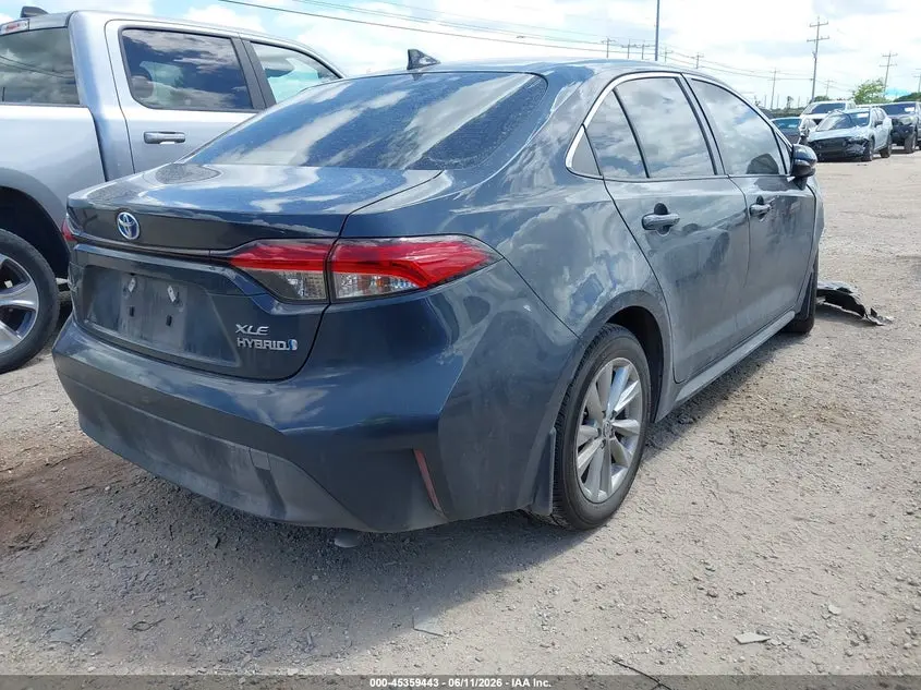 2024 TOYOTA COROLLA HYBRID XLE