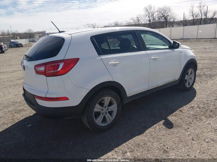 2013 KIA SPORTAGE LX