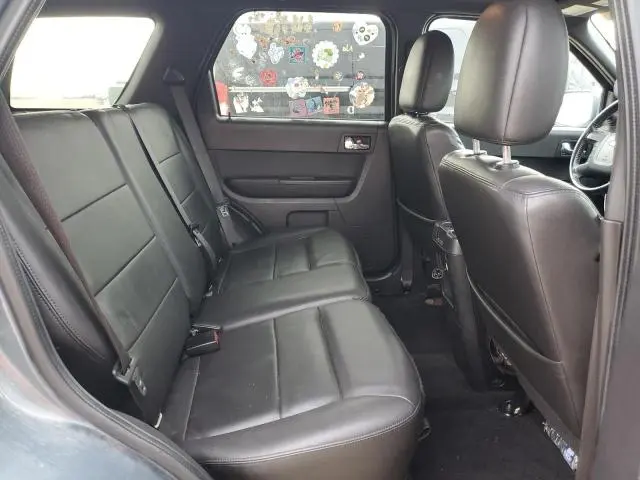 2010 FORD ESCAPE LIMITED  