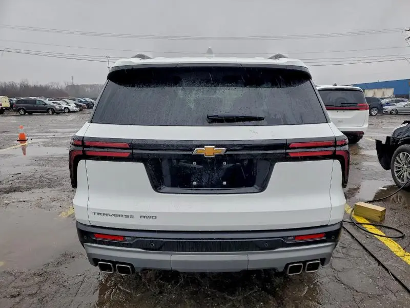 2025 CHEVROLET TRAVERSE LT  
