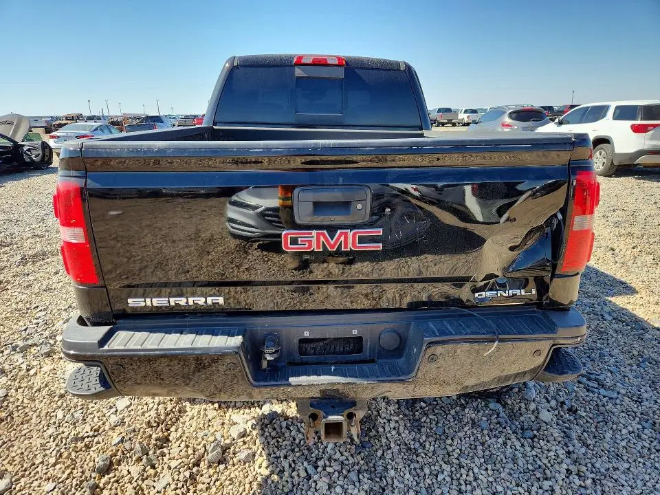2015 GMC SIERRA K2500 DENALI  