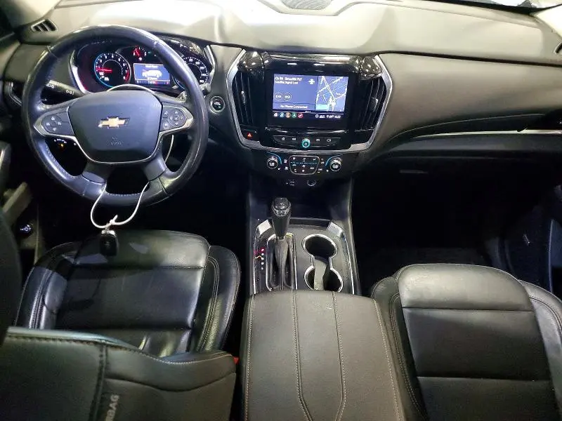 2020 CHEVROLET TRAVERSE LT  