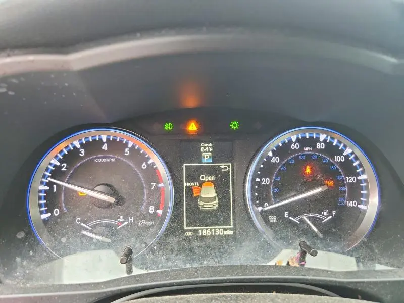 2015 TOYOTA HIGHLANDER XLE  