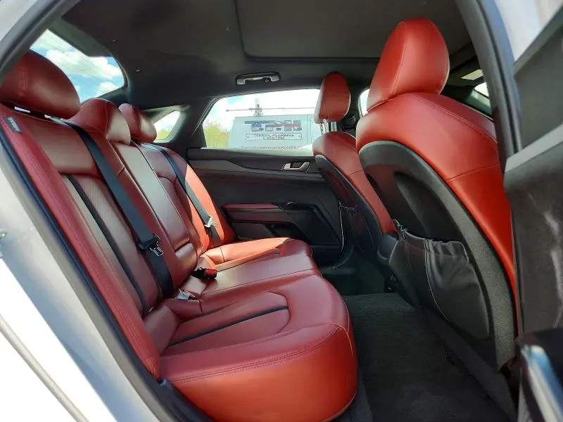 2022 KIA K5 GT LINE  