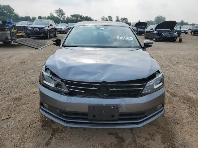 2015 VOLKSWAGEN JETTA SE  