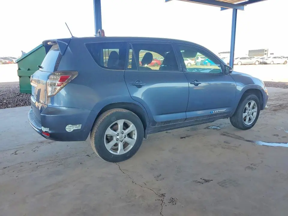 2014 TOYOTA RAV4 EV BASE  