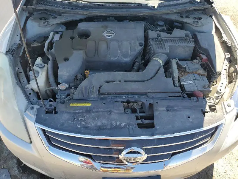 2010 NISSAN ALTIMA   