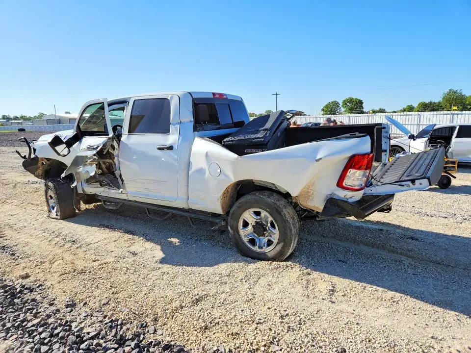 2022 RAM 2500 TRADESMAN  