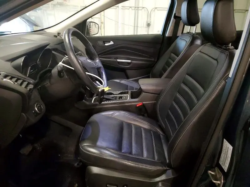 2019 FORD ESCAPE TITANIUM  