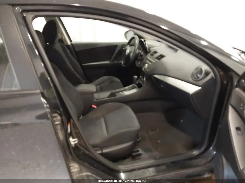 2011 MAZDA MAZDA3 I TOURING