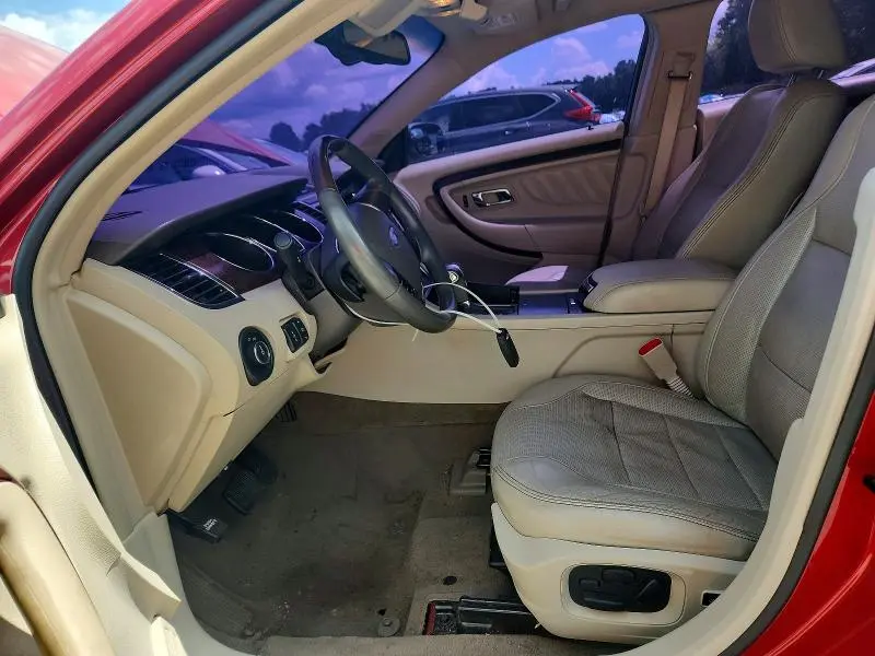 2010 FORD TAURUS LIMITED  