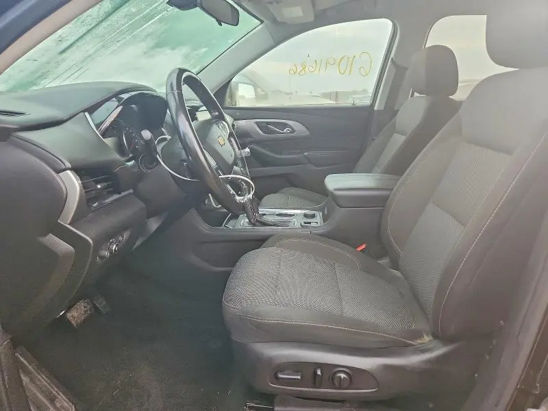 2018 CHEVROLET TRAVERSE LT  