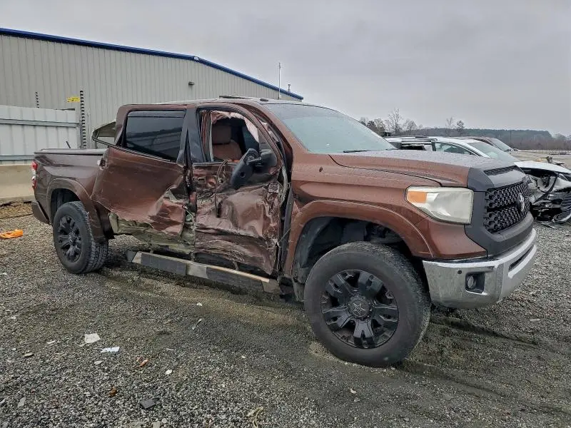 2015 TOYOTA TUNDRA CREWMAX 1794  