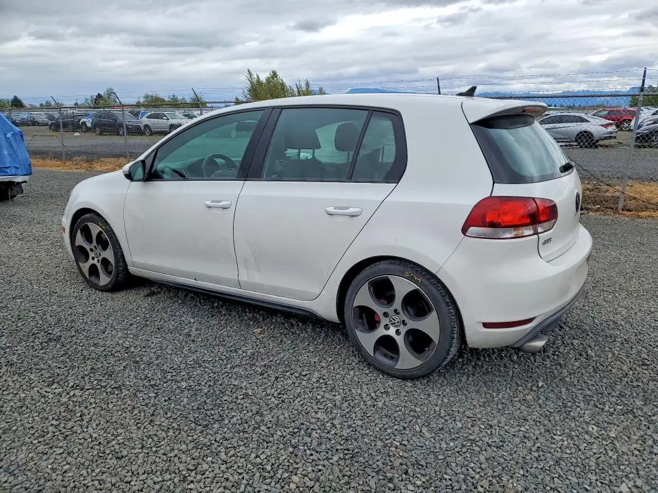 2011 VOLKSWAGEN GTI   